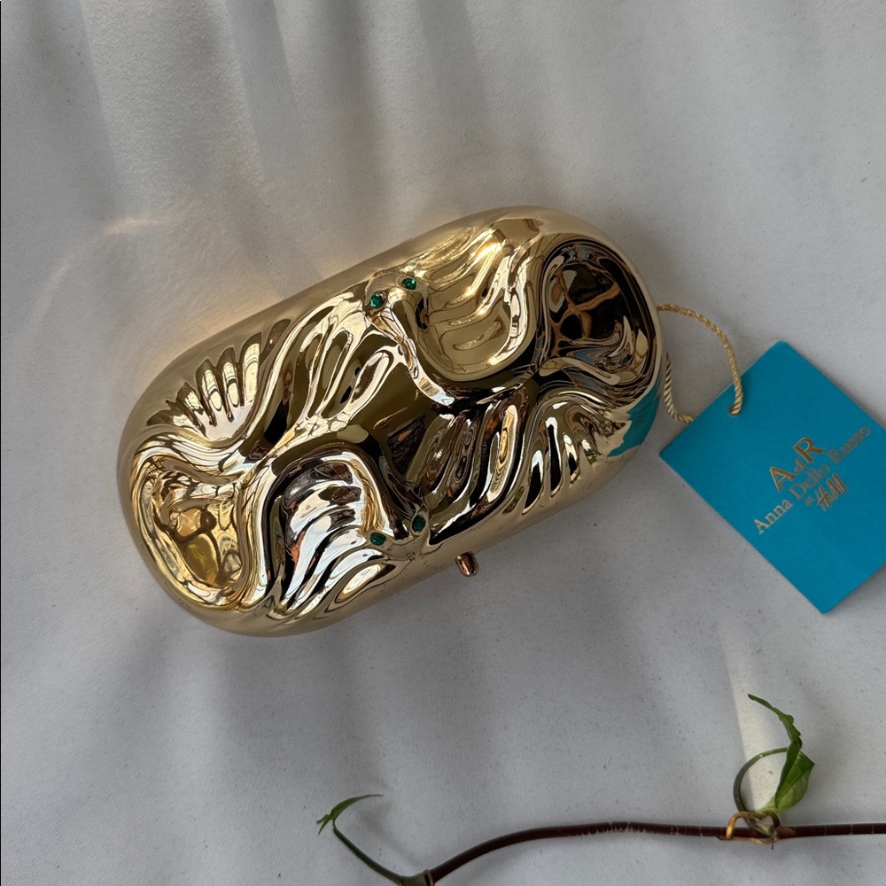 Gold snake Clutch